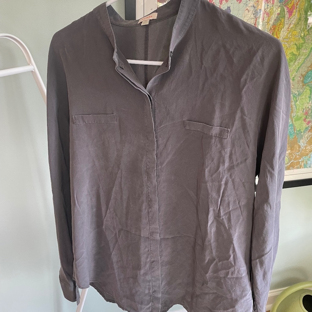 Cuyana grey silk shirt